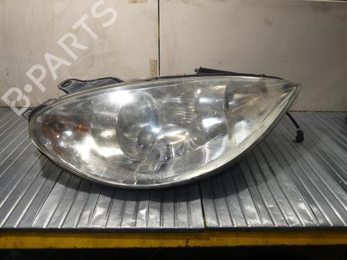 Right headlight PEUGEOT 807 (EB_) 2.2 HDi | BP23695733C29 