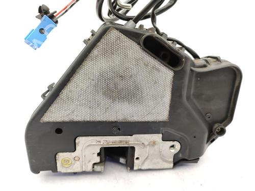 rear-right-lock-mercedes-benz-e-class-t-model-s211-2003-2004-2005-2006-2007-2008-2009-23679142 main image