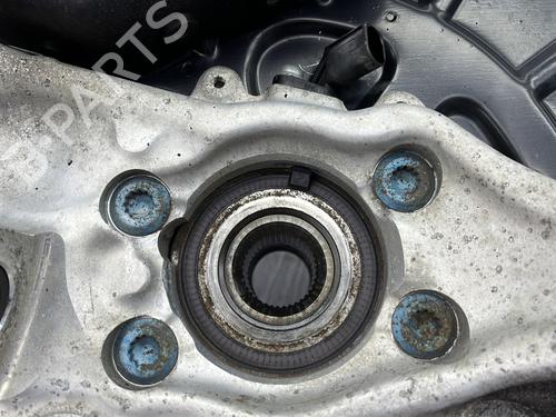 Right front steering knuckle VW PHAETON (3D1, 3D2, 3D3, 3D4, 3D6, 3D7, 3D8, 3D9) 3.0 V6 TDI 4motion | BP29490152M26 
