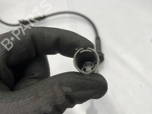 Used Right front steering knuckle BMW 1 (E87) 120 d (163 hp) 23749886