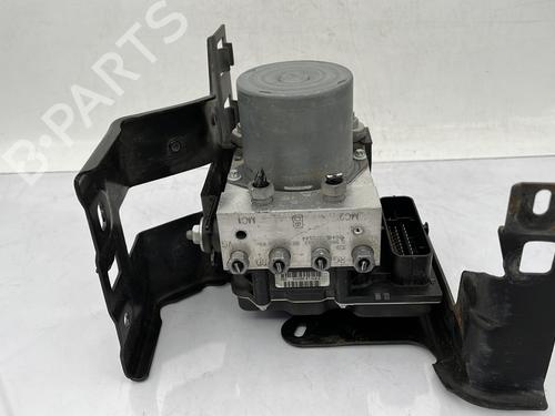 Used ABS pump PEUGEOT 3008 I MPV (0U_) 1.6 HDi (109 hp) 25205597