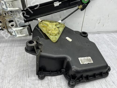 Rear right window mechanism SEAT LEON (1P1) 1.9 TDI | BP23760463C25 