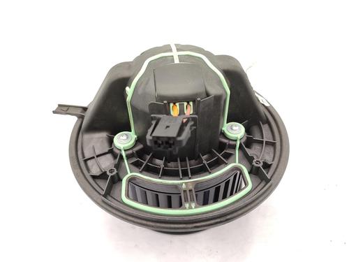 Heater blower motor BMW 3 (E90) 320 d | BP23742456M62 