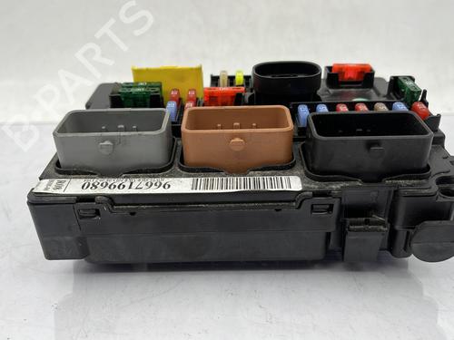 Used Fuse box Fuse box CITROËN C3 II (SC_) 1.4 HDi 70 (SC8HZC, SC8HR0, SC8HP4) (68 hp) 28538271 28538271