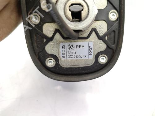 Used Antenna/Base VW TOURAN (1T1, 1T2) 1.9 TDI (105 hp) 23728894