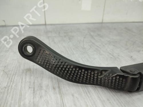 Front windshield wiper arm PEUGEOT 307 CC (3B) 2.0 16V | BP23718374C143 