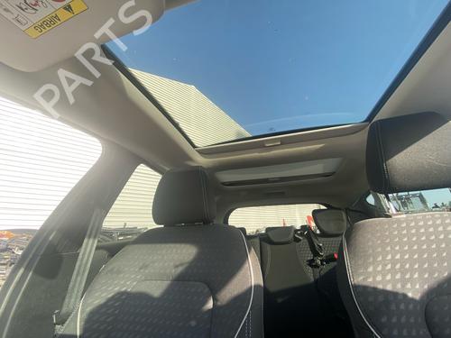 Interiør tag FORD FIESTA VII (HJ, HF) 1.0 EcoBoost | BP36792860I12 - Image 60