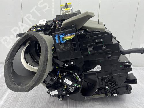 Used Heater matrix box PEUGEOT 2008 II (UD_, US_, UY_, UJ_, UR_, UC_) 1.5 BlueHDI 130 (131 hp) 23754506