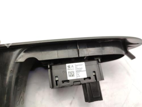 Used Left rear window switch CITROËN C4 II (NC_) 1.6 HDi 115 (114 hp) 23730238