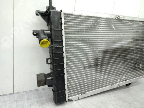 Used Water radiator Water radiator OPEL ASTRA H GTC (A04) 1.9 CDTi 16V (L08) (120 hp) 23751560 23751560