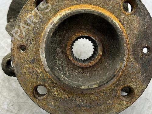 Left front steering knuckle PEUGEOT 309 I (10C, 10A) 1.3 | BP23703668M25 