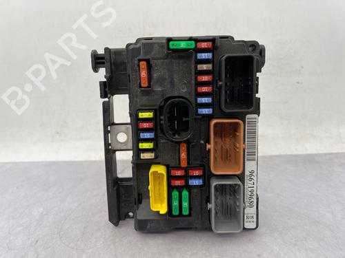 Fuse box CITROËN C3 II (SC_) 1.6 HDi 90 | BP40504289E1 - Image 4