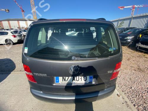 Dashboard VW TOURAN (1T1, 1T2) 1.9 TDI | BP37636557C46 - Image 50