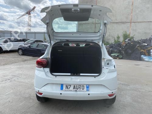 tailgate-dacia-sandero-iii-2021-37743674 main image
