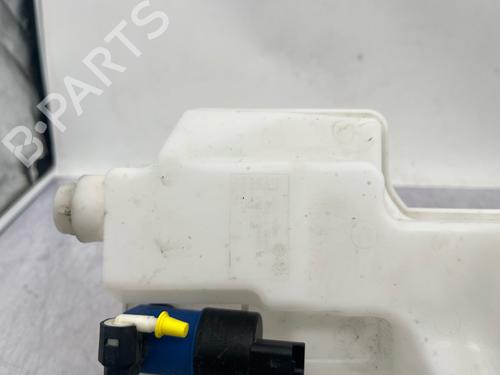 Used Windscreen washer tank Windscreen washer tank 38269153 38269153