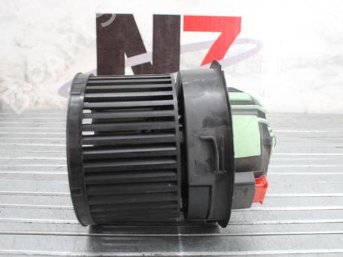 Heater blower motor PEUGEOT 308 I (4A_, 4C_) 1.6 HDi | BP23665715M62 
