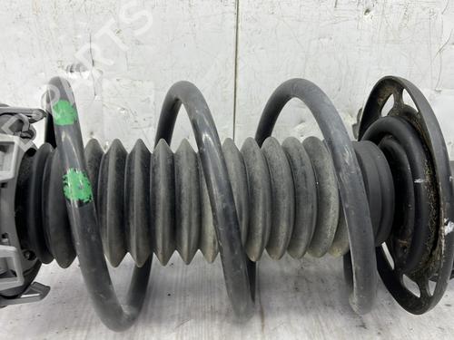Used Left front shock absorber Left front shock absorber HONDA JAZZ II (GD_, GE3, GE2) 1.3 iDSi (GD1) (83 hp) 32249896 32249896