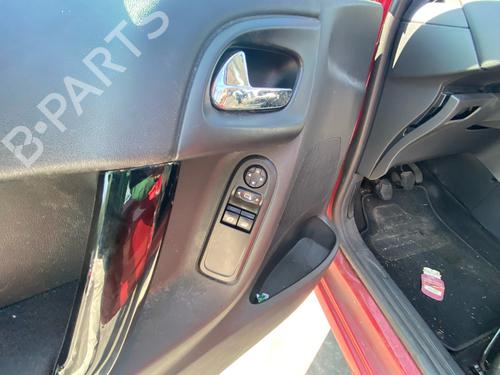 Front left seatbelt CITROËN C3 II (SC_) 1.4 | BP38081089I26 - Image 155