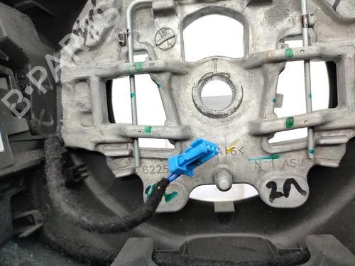 Used Steering wheel Steering wheel PEUGEOT 308 SW II (LC_, LJ_, LR_, LX_, L4_) 1.2 THP 130 (131 hp) 23739735 23739735