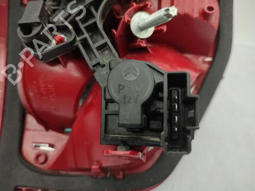 right-tailgate-light-citroen-c5-iii-break-rw_-2008-2009-2010-2011-2012-2013-2014-2015-2016-2017-23663099 main image