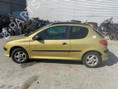 Used Left front door Left front door 36901847 36901847