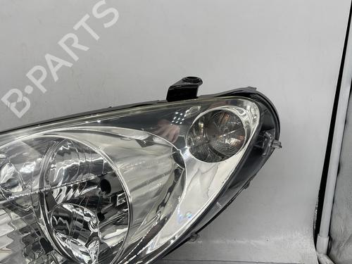 Left headlight PEUGEOT 307 Break (3E) 1.4 16V | BP30129213C28