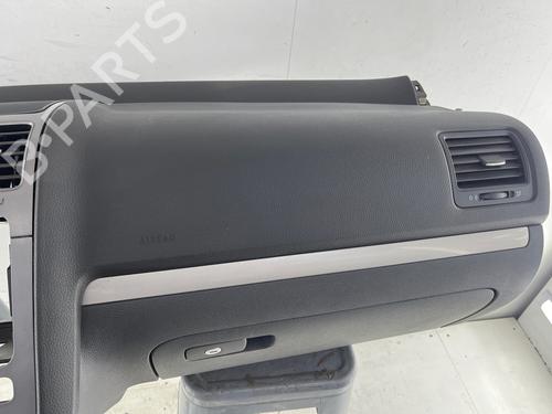 Instrumentbræt Instrumentbræt VW GOLF V (1K1) 1.9 TDI (105 hp) 34173808 34173808