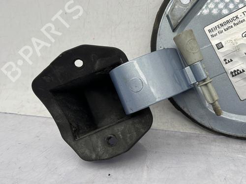 Fuel flap OPEL MERIVA A MPV (X03) 1.7 CDTI (E75) | BP30082487C131 