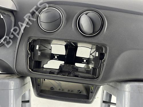 Dashboard SEAT IBIZA IV (6J5, 6P1) 1.2 TSI | BP31716676C46