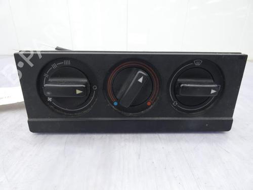 Used Climate control AUDI 80 B3 Saloon (893, 894, 8A2) 1.8 S (90 hp) 23687264