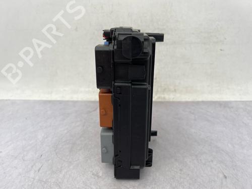 Used Fuse box Fuse box CITROËN C3 II (SC_) 1.4 HDi 70 (SC8HZC, SC8HR0, SC8HP4) (68 hp) 39538963 39538963