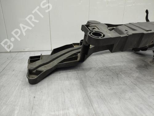 Front slam panel RENAULT LATITUDE (L70_) 2.0 dCi 175 (L70Y, L734) | BP23711733C72 - Image 3