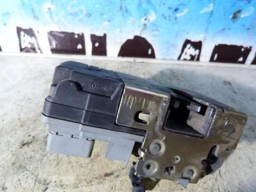 Front right lock PEUGEOT 206 Hatchback (2A/C) 1.4 HDi eco 70 | BP23690476C97 