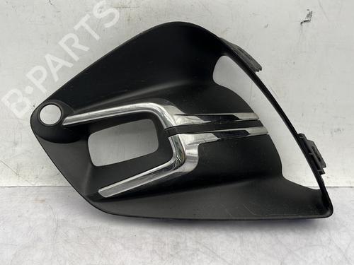 headlight-eyebrow-renault-clio-v-b7_-2019-32984596 main image