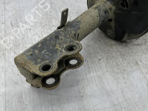 Used Right front shock absorber Right front shock absorber TOYOTA COROLLA Liftback (_E11_) 1.4 (EE111_, EE111R) (86 hp) 23702582 23702582