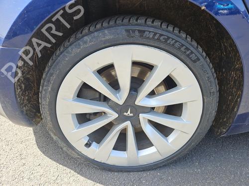 Front bumper TESLA MODEL 3 (5YJ3) EV AWD | BP25487919C7 - Image 30