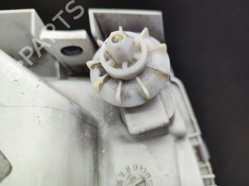 Left headlight VW POLO III (6N1) 60 1.4 | BP23753347C28 