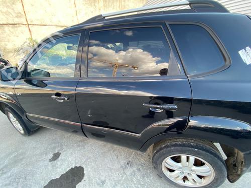 Sidevegg venstre Sidevegg venstre HYUNDAI TUCSON (JM) 2.0 CRDi All-wheel Drive (140 hp) 36947868 36947868