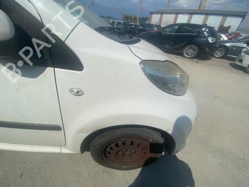 Used Right front fenders Right front fenders 37493856 37493856