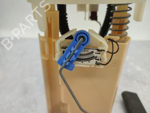 Used Fuel pump Fuel pump PEUGEOT EXPERT Van (VF3A_, VF3U_, VF3X_) 1.6 HDi 90 16V (90 hp) 26939947 26939947
