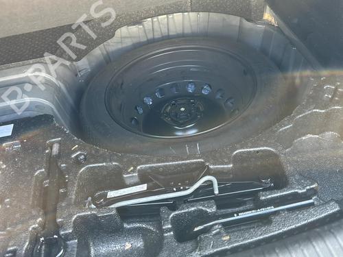 Used Jack Kit RENAULT TALISMAN (LP_) 1.6 TCe 150 (150 hp) 29994778