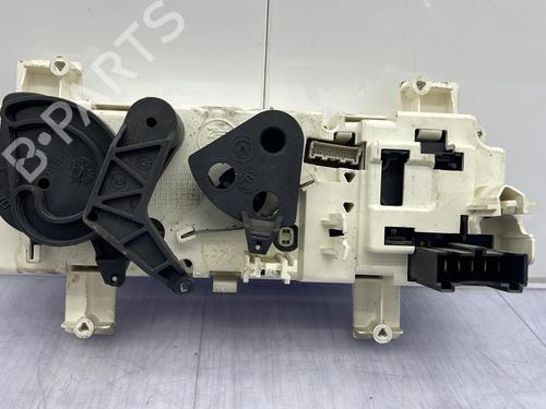 Used Climate control Climate control 23697098 23697098
