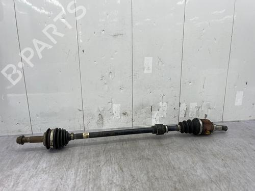 Used Right front driveshaft Right front driveshaft TOYOTA YARIS (_P9_) 1.33 VVT-i (NSP90_, NSP90R) (100 hp) 34358456 34358456