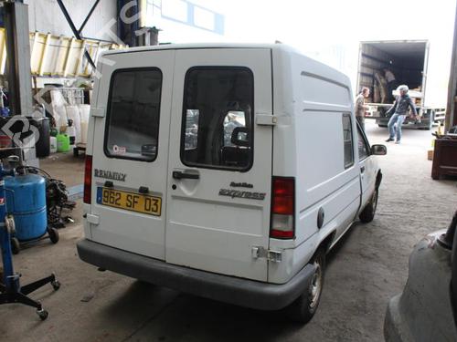 Used Parts RENAULT RAPID Box Body/MPV (F40_, G40_)  1.1  2306385