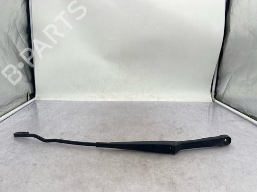 Used Front windshield wiper arm Front windshield wiper arm 37676448 37676448
