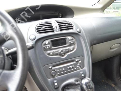 Right headlight CITROËN XSARA PICASSO (N68) 2.0 HDi | BP23666321C29 