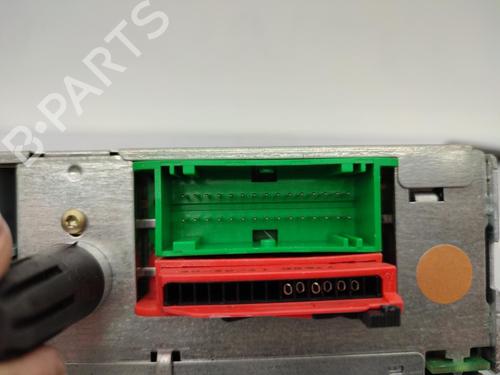 Used Radio Radio RENAULT GRAND SCÉNIC II (JM0/1_) 1.9 dCi (JM0G, JM12, JM1G, JM2C) (120 hp) 23712261 23712261