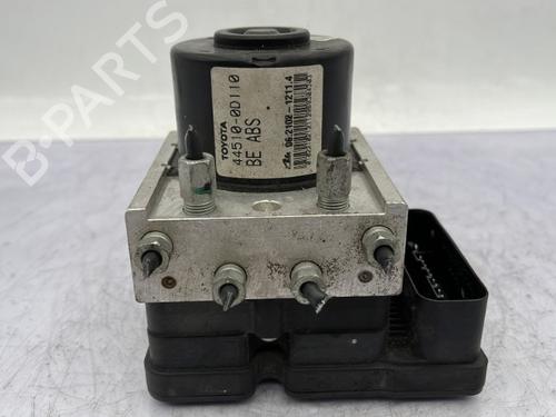 Used ABS pump TOYOTA YARIS (_P9_) 1.33 VVT-i (NSP90_, NSP90R) (100 hp) 23755640