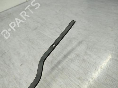 Front windshield wiper arm RENAULT MEGANE IV Hatchback (B9A/M/N_) 1.3 TCe 140 (B9NB) | BP23729595C143 