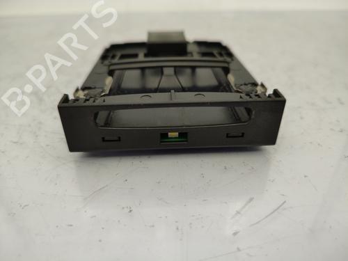 card-reader-renault-megane-iii-hatchback-bz01_-b3_-2008-23739212 main image